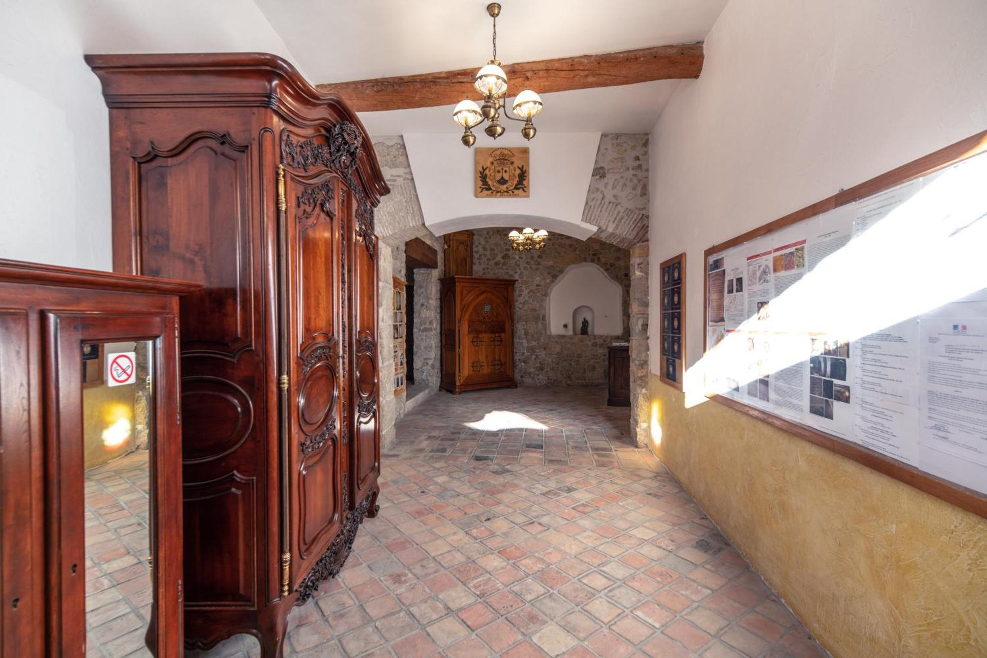 Petit Studio Presbytere Dans L'Eglise Narbona Exterior foto